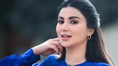 رقصة المروحة.. هدى الاتربي تنشر فيديو كواليس فرح نؤة ومنعم في مناعة