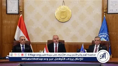 محافظ الإسماعيلية يشارك لأول مرة بمجلس جامعة قناة السويس