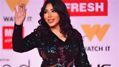 غادة إبراهيم تتحدى الحادث وتعود بقوة إلى كواليس «المتر سمير»