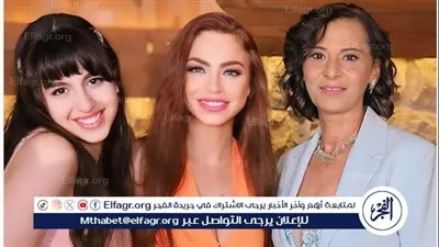 دوللي شاهين تحدد موعد قداس الأربعين لوالدتها في القاهرة… رسالة إيمان مؤثرة ودعوة للصلاة