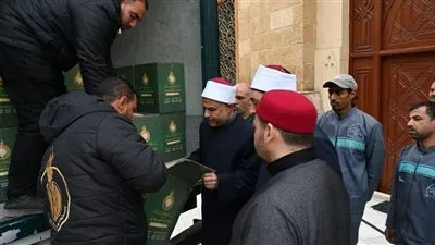 بالتعاون مع بيت الزكاة والصدقات الأوقاف: توزيع 