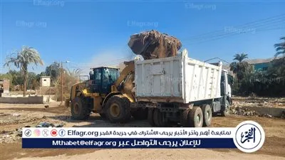 تحرير 25 مخالفة للمخابز ورفع 200 طن مخلفات فى أسيوط 