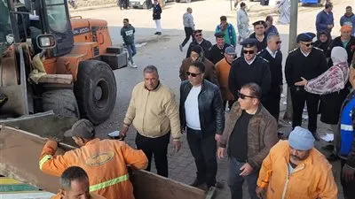 حملة أمنية وتنفيذية مكبرة ببنها لإزالة الإشغالات وتحسين الحركة المرورية