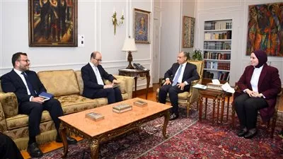 وزير الخارجية يستقبل المدير الإقليمي للصندوق الدولي للتنمية الزراعية 
