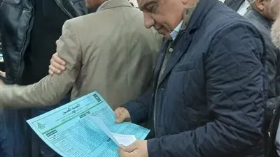 وزير الكهرباء يدلي بصوته في انتخابات نقابة المهندسين