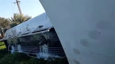 الموت يمر من هنا.. انقلاب فنطاس سولار بطريق بني سويف – الفيوم وإصابة اثنين