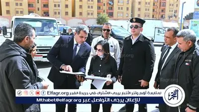 عقب تحريك أسعار الوقود.. محافظ البحيرة تتفقد عددًا من محطات الوقود بدمنهور لمتابعة توافر المواد البترولية والالتزام بالتسعيرة الجديدة