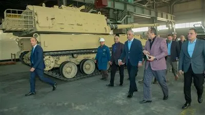 وزير الدولة للإنتاج الحربي يتابع إنتاج منظومة الهاوتزر (K9A1EGY)