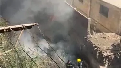 الحماية المدنية بالقليوبية تسيطر على حريق بمخازن بنها