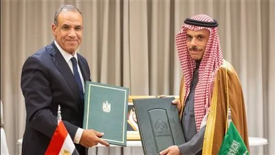 مصر والسعودية توقعان اتفاقية للإعفاء المتبادل من تأشيرات حاملي الجوازات الرسمية