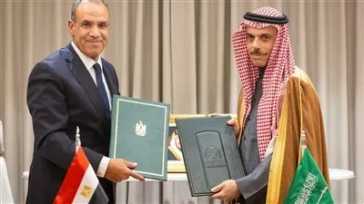 مصر والسعودية توقعان اتفاقية للإعفاء المتبادل من تأشيرات الإقامة القصيرة لحاملي الجوازات الدبلوماسية والخاصة