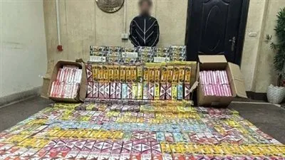 ضبط أحد الأشخاص لقيامه بالاتجار فى الألعاب النارية وبحوزته مليون قطعة 
