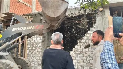 محافظ القليوبية يتابع حملات إزالة التعديات ويوجه بتكثيف الرقابة خلال العيد