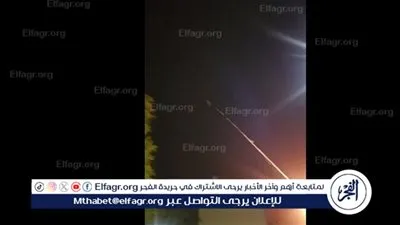 إصابة 20 إسرائيليًا في سقوط صاروخ إيراني على ديمونا واستهداف مباشر لمبنى 