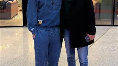 أشرف عبد الباقي ضيف شرف كليب ذكريات لعبد الفتاح الجريني بألبومه الجديد