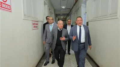 نقيب المهندسين المنتخب يتفقد مبنى النقابة العامة ويبحث سبل تطوير الإدارات