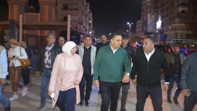 محافظ القليوبية يتابع التزام المحال بمواعيد الغلق وحملة لرفع الإشغالات بشبرا الخيمة