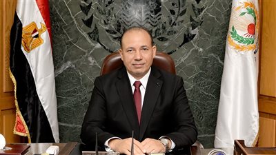 جامعة المنصورة تُصدر قرارًا شاملًا لترشيد استهلاك الكهرباء ورفع كفاءة استخدام الطاقة 