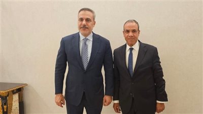 وزير الخارجية يلتقي نظيره التركي في إسلام آباد لبحث العلاقات الثنائية وتنسيق جهود خفض التصعيد