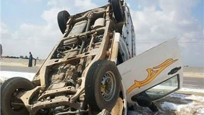 انقلاب سيارة نصف نقل أعلى كورنيش المقطم.. ( التفاصيل)