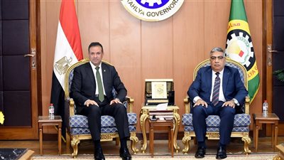 محافظ الدقهلية يستقبل رئيس جامعة المنصورة الأهلية