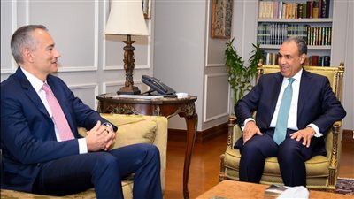وزير الخارجية يبحث مع الممثل الأعلى لغزة تطورات الأوضاع في القطاع وتنفيذ استحقاقات المرحلة الثانية من خطة الرئيس الامريكى