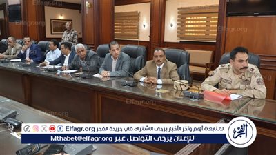 محافظ سوهاج يترأس اجتماعا لمتابعة مشروعات المبادرة الرئاسية 