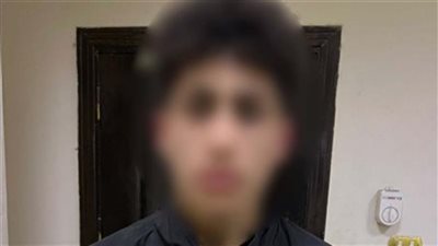 ضبط طالب بكفر الشيخ بتهمة ترويج شهادات ومحررات رسمية مزورة عبر مواقع التواصل