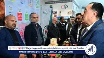 عاجل- رئيس الوزراء يشيد بالمنتجات المعروضة خلال جولته بالمنطقة الاستثمارية ببنها