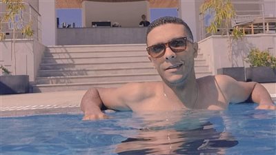 نط وضحى بحياته.. شاب ينقذ فتاة من الغرق بمعدية الركاب ببورسعيد في موقف بطولي