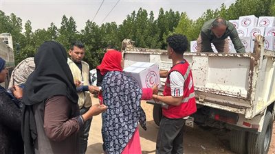 الهلال الأحمر يشارك جامعة الأزهر في إطلاق قافلة تنموية وطبية شاملة إلى مركزي الخارجة والداخلة بالوادي الجديد