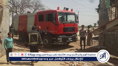 اندلاع حريق هائل داخل مصنع بالمنيا والحماية المدنية تتدخل