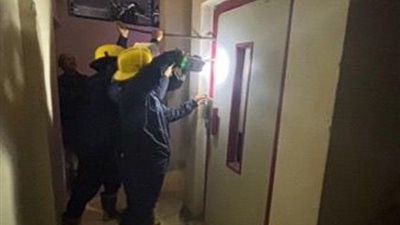 إنقاذ شخص احتجز داخل مصعد بالفيوم واستجابة سريعة من الأجهزة الأمنية