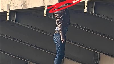 تفاصيل انتحار سائق تطبيق نقل ذكي أعلى كوبري بشبرا الخيمة 