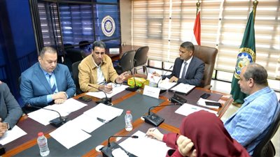 نائب محافظ الدقهلية يترأس اجتماعا لمركز معلومات شبكات المرافق بالمحافظة