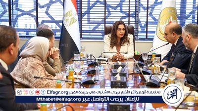 وزيرة التنمية المحلية تتابع مع مجموعة المانع القابضة مستجدات إنشاء مصنع لإنتاج الوقود الحيوى 