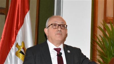 مدير مركز أمراض الكلى والمسالك البولية بجامعة المنصورة ضمن هيئة تحرير دورية علمية دولية من إصدارات Nature