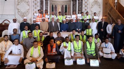 أسوان تكرّم شباب العيد.. «جمعة الوفاء» تشيد بروح التنظيم والانضباط
