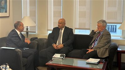 وزير الخارجية يلتقي المدير العالمي لقطاع المياه بمجموعة البنك الدولي لبحث تعزيز التعاون في قضايا المياه والتنمية
