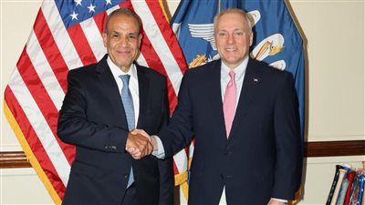 وزير الخارجية يلتقي زعيم الأغلبية الجمهورية بمجلس النواب الأمريكي