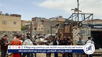 مرسي مطروح: تمهل وتنذر تجار الخردة بالمنطقة الطبية 15 يومًا للإخلاء.. لعودة الرونق الحضاري للعاصمة