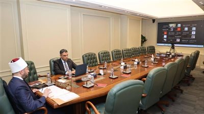 وزير الأوقاف يلقي محاضرة لكبار منسوبي اتحاد إذاعات وتلفزيونات 