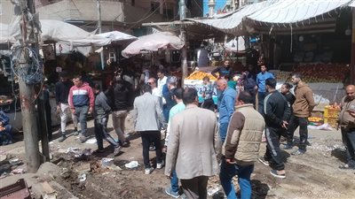 محافظ الدقهلية يؤكد استمرار حملات إزالة الإشغالات بسوق كفر البدماص وشارع الدراسات بالمنصورة