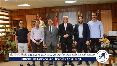 نائب رئيس جامعة أسيوط يستقبل لجنة التنظيم والإدارة لاختبار جاهزية قاعات الامتحانات الإلكترونية 