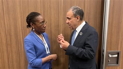 وزير الخارجية يبحث مع رئيسة المجموعة الدولية للأزمات التطورات الإقليمية