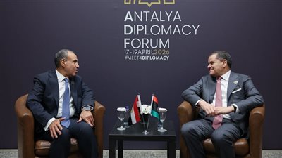 وزير الخارجية يلتقى مع رئيس حكومة الوحدة الوطنية الليبية