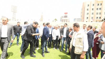 محافظ الدقهلية ووزير الشباب والرياضة يتفقدان أعمال التطوير الجارية بإستاد المنصورة الرياضي ونزل الشباب