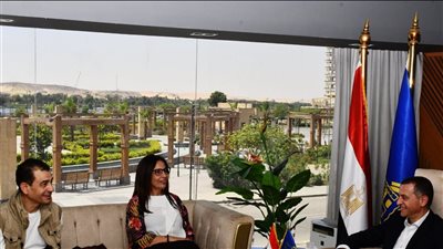 محافظ أسوان يستقبل وزيرة الثقافة: تنسيق موسّع لدعم الحراك الفنى وبناء الإنسان