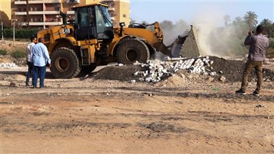 إزالة 9 تعديات بمحور خزان أسوان وفتح الطرق أمام المواطنين
