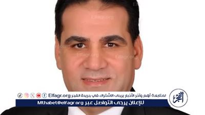 مختل عقيا..ضبط شخص بملابس عسكرية ومعه بندقية بمحيط ميدان العارف بسوهاج